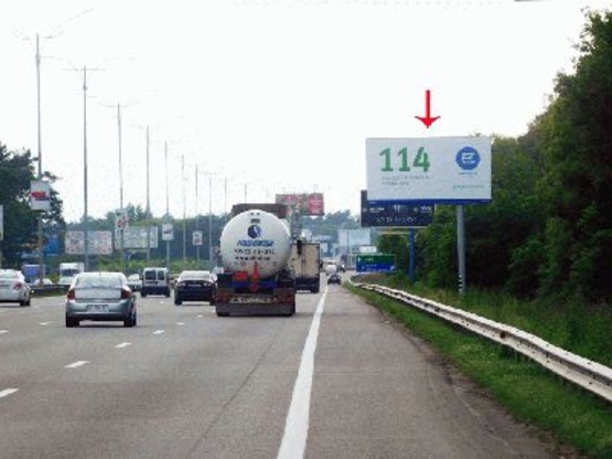 Фото рекламної площини за адресою Бориспольская трасса км 26+800 в Киев