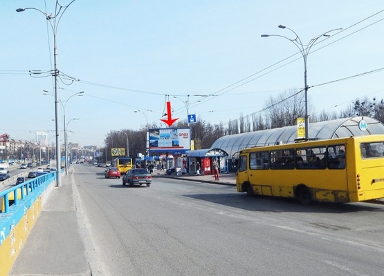 Фото рекламної площини за адресою Телиги Е. ул., возле ст.м.Дорогожичи, к ст.м.Петровка, в центр
