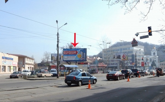 Фото рекламної площини за адресою Глубочицкая ул. 101