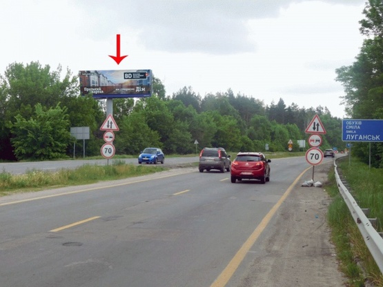 Фото рекламної площини за адресою Выезд из Киева, в сторону Знаменки, перед смтТаценки, к котедж.городку Гринвич Хилл