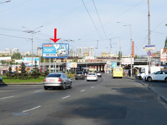 Фото рекламної площини за адресою Краснозвездный пр-т, в сторону Московской площади