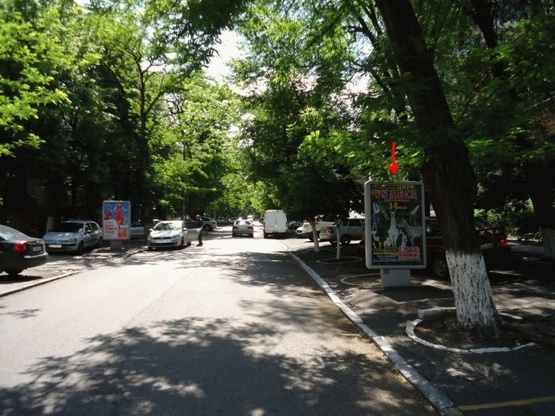 Фото рекламної площини за адресою Яворницкого   5 (2)