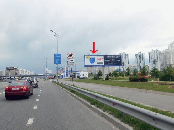 Фото рекламної площини за адресою Бажана пр-т 400 м до пр-та Григоренко, в центр, левая