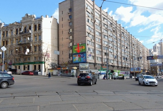 Фото рекламной плоскости по адресу Воровского ул., возле ул.Дмитриевская, к Победы пл., в центр, нижний