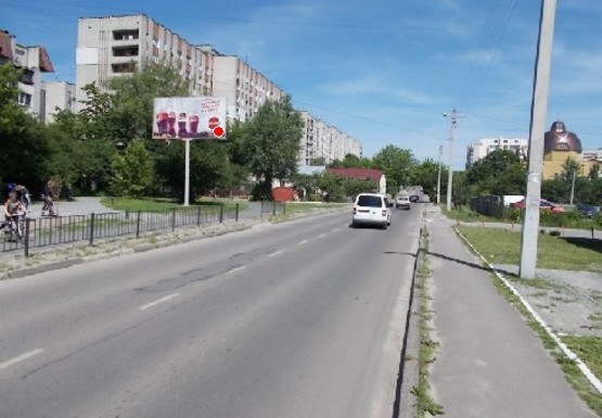 Фото рекламной плоскости по адресу Миколайчука ул., 3