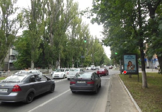 Фото рекламной плоскости по адресу Ушакова пр. - Железнодорожная ул.