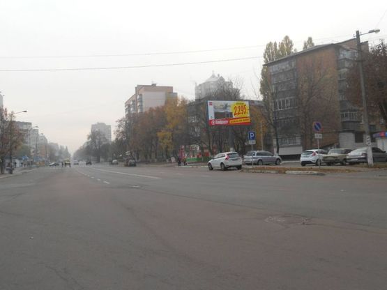 Фото рекламной плоскости по адресу м.Бровари, вул.Короленко, 51, ТЦ Форум