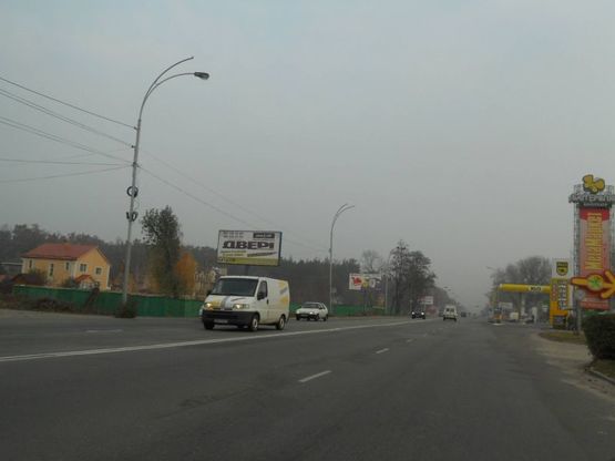 Фото рекламної площини за адресою м.Бровари, вул.Київська, напроти ТРК Термінал