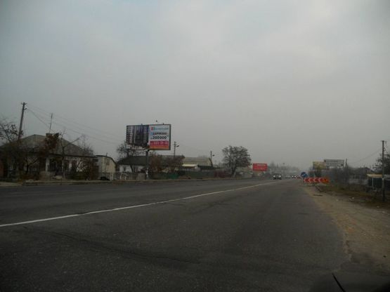 Фото рекламной плоскости по адресу м.Бровари, вул.Київська, 95 перетин в вул.Пушкіна