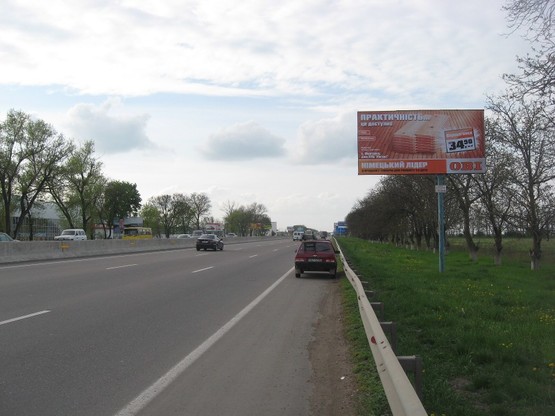 Фото рекламної площини за адресою Киевская трасса