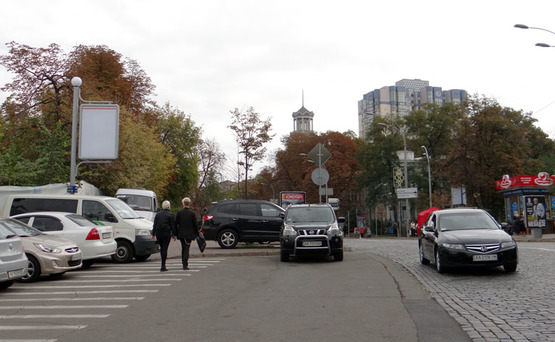 Фото рекламной плоскости по адресу Ул.Институтская (В)/ст М Крещатик - Ситилайт