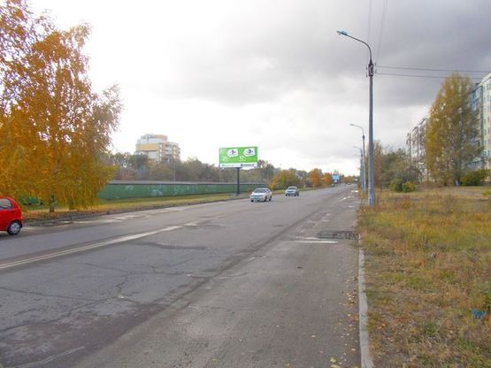 Фото рекламної площини за адресою Сирко ул., 37 (напротив) (200 м. до АЗС "БРСМ Нафта")