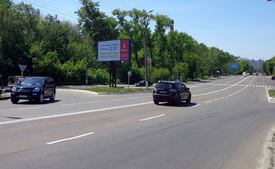Фото рекламной плоскости по адресу Бровары Гагарина/Кирова/Кутузова (В) - на Киев