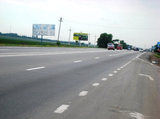 Фото рекламної площини за адресою Авангард-7 км