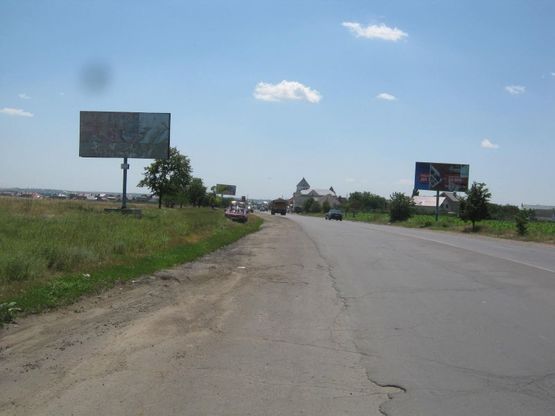 Фото рекламної площини за адресою Овидиопольское шоссе