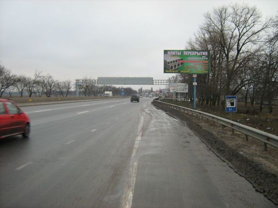 Фото рекламной плоскости по адресу Киевская трасса