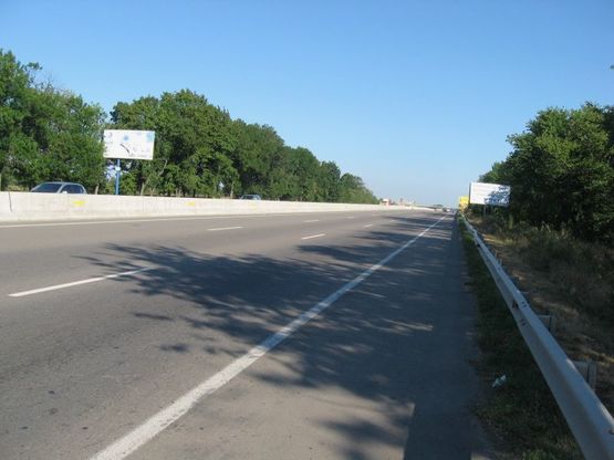 Фото рекламной плоскости по адресу Киевская трасса