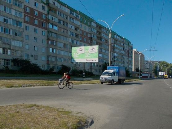 Фото рекламної площини за адресою Лушпы пр., 23 (центр) (500 до ТЦ "Атріум")