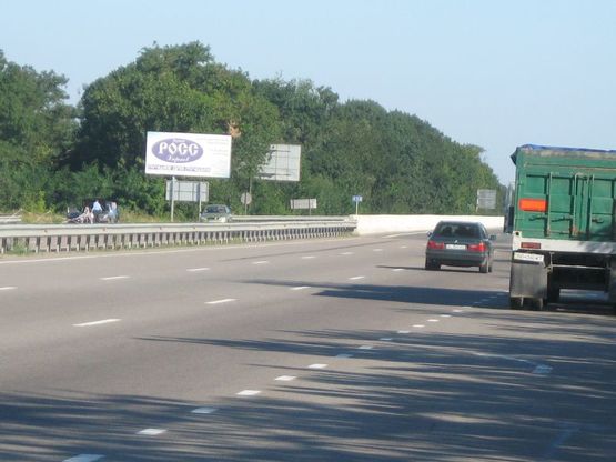 Фото рекламної площини за адресою Киевская трасса