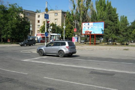 Фото рекламной плоскости по адресу Профспілок пл. - Незалежної України вул.