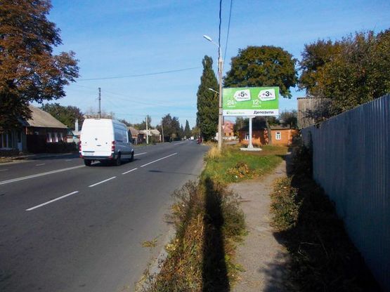 Фото рекламної площини за адресою Бандери С. ул., -  Павлова ул. В центр