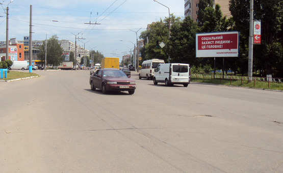 Фото рекламной плоскости по адресу Б.Церковь ул.Леваневского,30/авторынок (А)