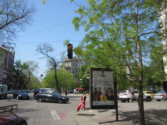 Фото рекламної площини за адресою Успенська вул., 58 - Олександрівський просп.