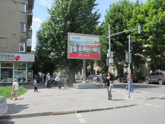 Фото рекламной плоскости по адресу Генерала Чупринки вул. - Моршинська вул.