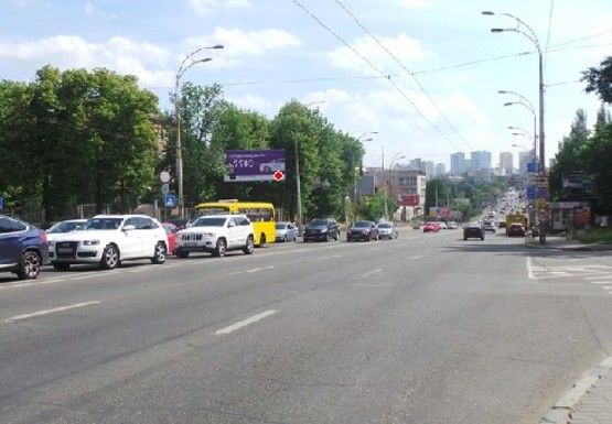 Фото рекламної площини за адресою Черновола ул. - Павловская ул.