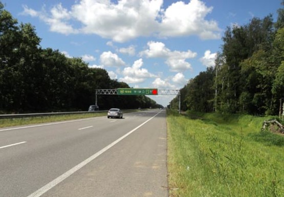 Фото рекламной плоскости по адресу Трасса M-06, Киев-Житомир, 79,950