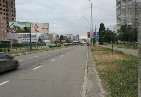 Фото рекламной плоскости по адресу Оболонский пр., 300 м до Малиновского пр.