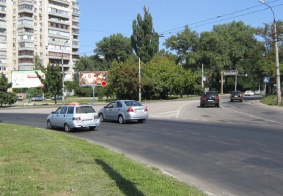 Фото рекламной плоскости по адресу Смелянская ул. - 30 летия Победы ул.