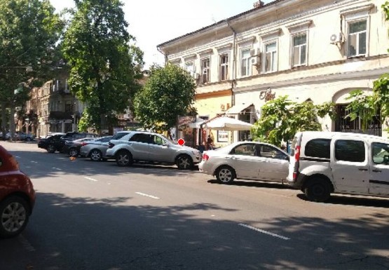 Фото рекламної площини за адресою Екатерининская ул., 20