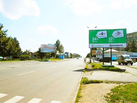 Фото рекламной плоскости по адресу мкр. Солнечный, 60/1 (ТЦ "Солнечный", ст. СТ "Октябрьская"), дв-е к Космонавтов ул.