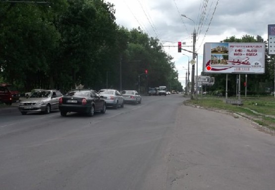 Фото рекламной плоскости по адресу Белопольское шоссе ул. - Черниговская ул.