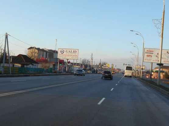 Фото рекламной плоскости по адресу м. Бровари, вул. Київська, 108