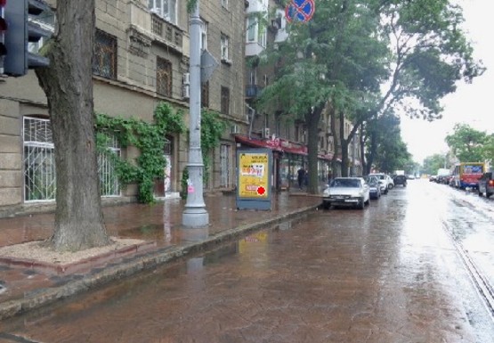 Фото рекламної площини за адресою Преображенская ул., 74/78