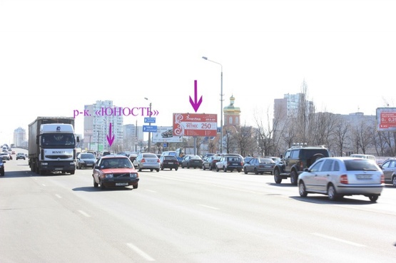 Фото рекламной плоскости по адресу Братиславская 39а, Крпуная транспортная развязка, Рынок "Юность" Больница скорой помощи, Киевский центр сердца, мед., училище №4