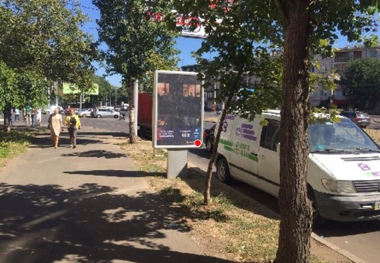 Фото рекламної площини за адресою Гагарина пр., 12 B