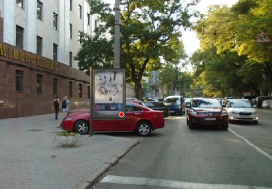 Фото рекламной плоскости по адресу Троицкая ул., 27 - Пушкинская, 36