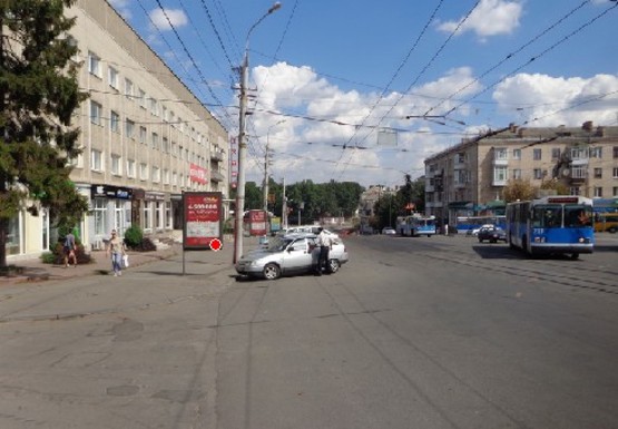 Фото рекламной плоскости по адресу Пирогова ул., 2 [№3]