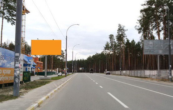 Фото рекламной плоскости по адресу ул. Университетская, возле новостроек (по Ирпенской трассе направление на Киев)