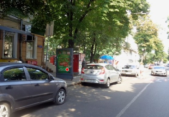 Фото рекламной плоскости по адресу Садовая ул., 12