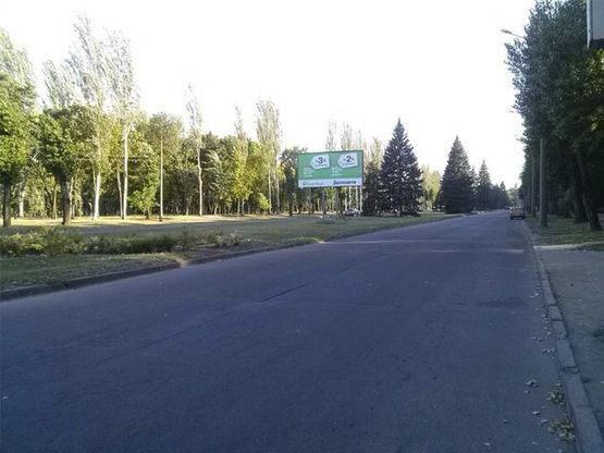 Фото рекламной плоскости по адресу Васякина ул.,17, дв-е к Соборности ул.