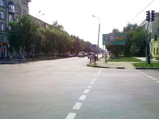 Фото рекламної площини за адресою Калнышевского ул., 15б - Украинская ул., дв-е к Освобождения пл.