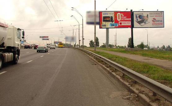 Фото рекламной плоскости по адресу Кр.Казаков/Московский мост (правый) (А)