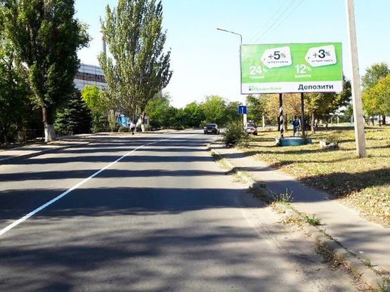 Фото рекламної площини за адресою Быкова ул., 31 (ТЦ "Метро"), направление к Поля пл.