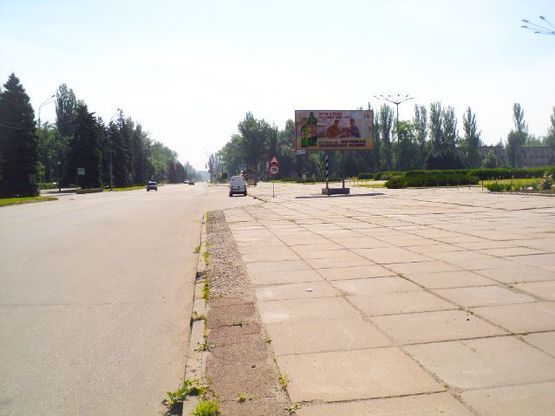 Фото рекламної площини за адресою Матусевича ул., 10 (цирк, КТУ), дв-е к Васякина ул.