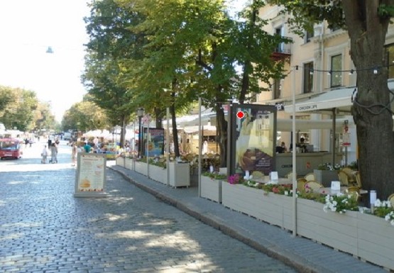 Фото рекламної площини за адресою Дерибасовская ул., 29-27 - Гаванная ул.