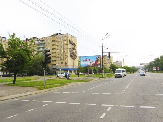 Фото рекламной плоскости по адресу Великого В. ул., 31, дв-е к 30 лет Победы пл.